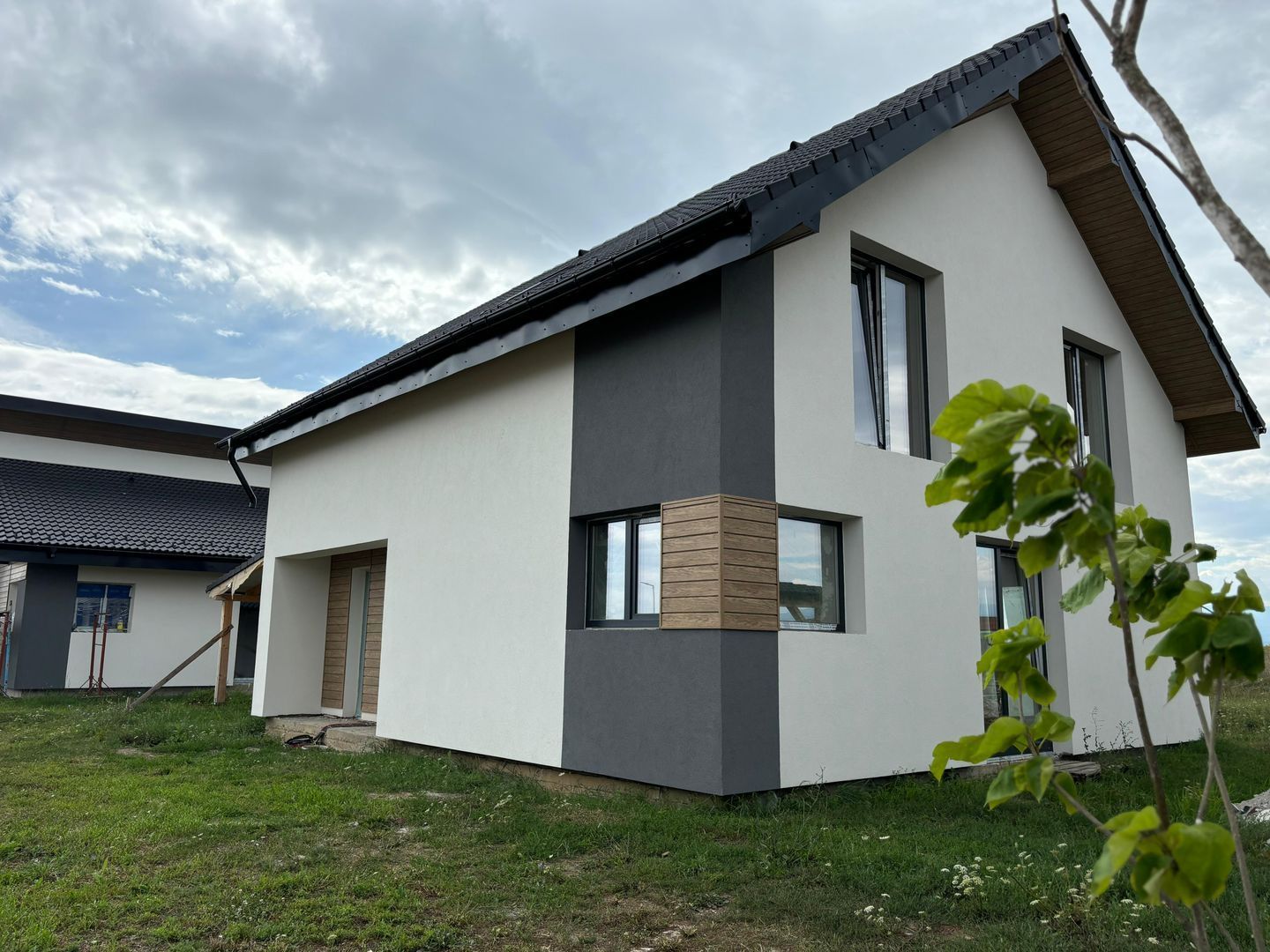 Casa individuala noua, moderna, INTABULATA- Sura Mica, Sibiu - Poză 1