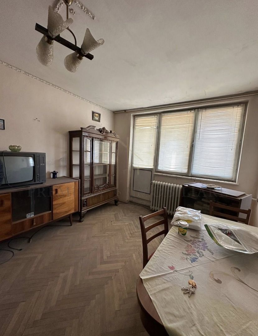 Apartament 2 Camere - Zona de sus - Poză 1