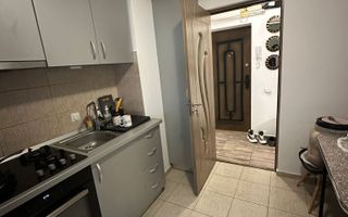 Apartament decomandat 3 Camere Turnu Magurele - Poză 8