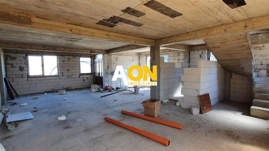 1/2 Duplex, 4 camere, 290 mp teren, Ampoi 2 - Poză 2