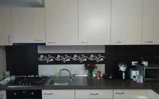 Apartament 3 camere – Panemar, Floresti. - Poză 3