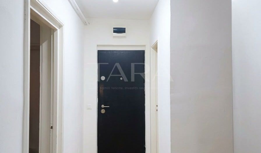 Apartament cu 3 camere, 2 balcoane, renovat complet în 2025. - Poză 2