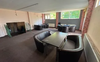 DE INCHIRIAT - SPATIU COMERCIAL CHIAR IN FATA PRIMARIEI SNAGOV - Poză 23