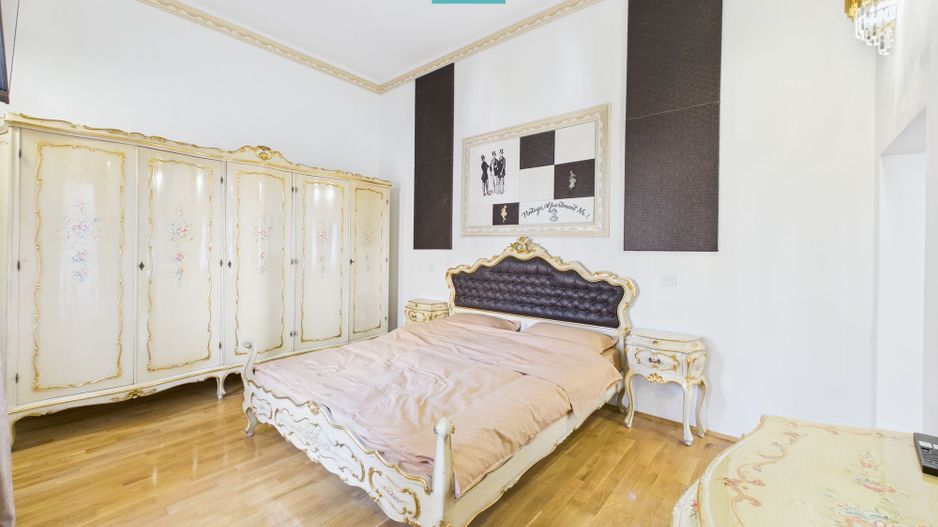 De închiriat-Palatul Bohuș, 2 camere, ultracentral - Poză 4