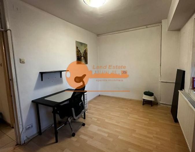 Apartament cu 4 camere in zona Tei-Maica Domnului - Poză 4