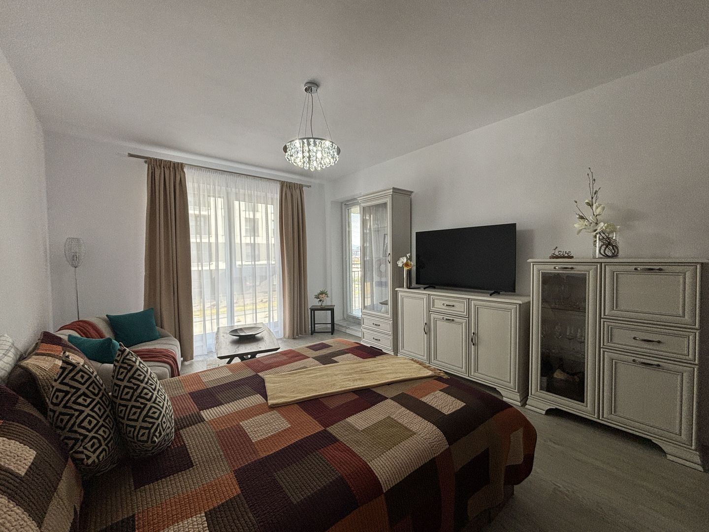 Garosniera - Coresi Avantgarden / Kasper - Poză 2