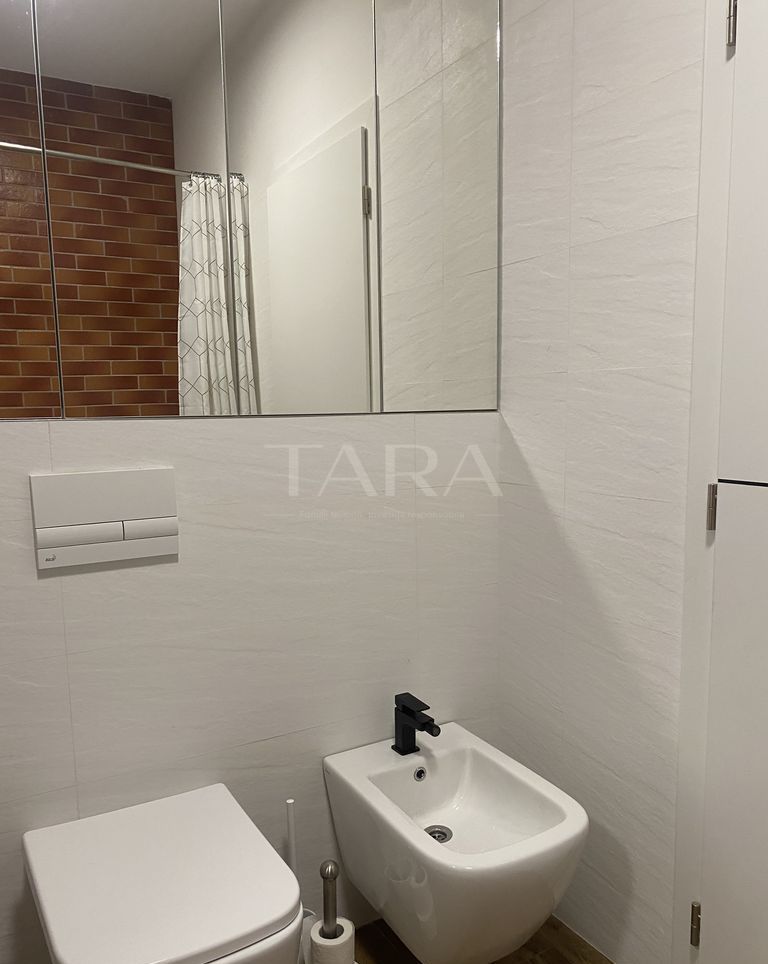 Apartament modern cu 3 camere, terasă de 15 mp, Borhanci. - Poză 16
