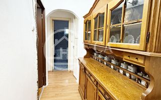 Apartament cu 3 camere de inchiriat in zona Rogerius, Oradea - Poză 6