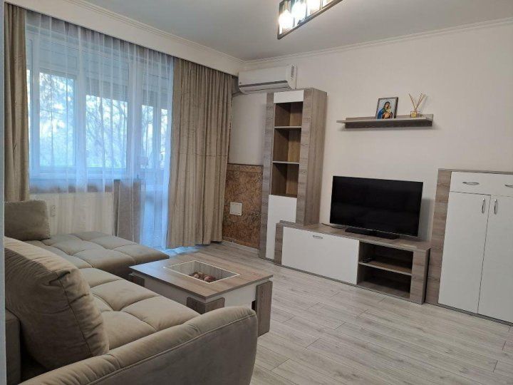 Apartamen spatios metrou Drumul Taberei - Poză 1