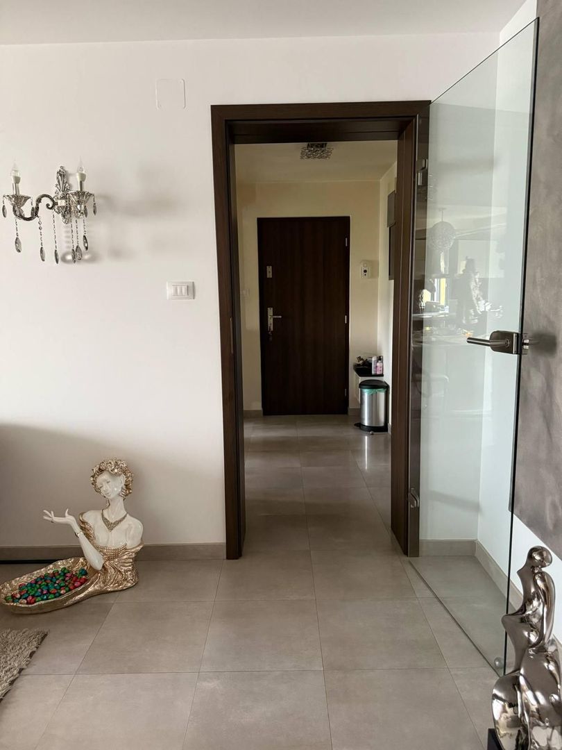 Girocului | 3 Camere | Etaj intermediar | Renovat | Centrala | Mobilat si utilat - Poză 12