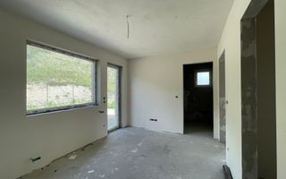 Casa individuala, dispusa trei nivele in Chinteni! - Poză 12