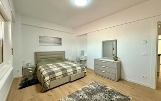 Disponibil imediat. Piata Marasti. Cu centrala termica proprie - Poză 2