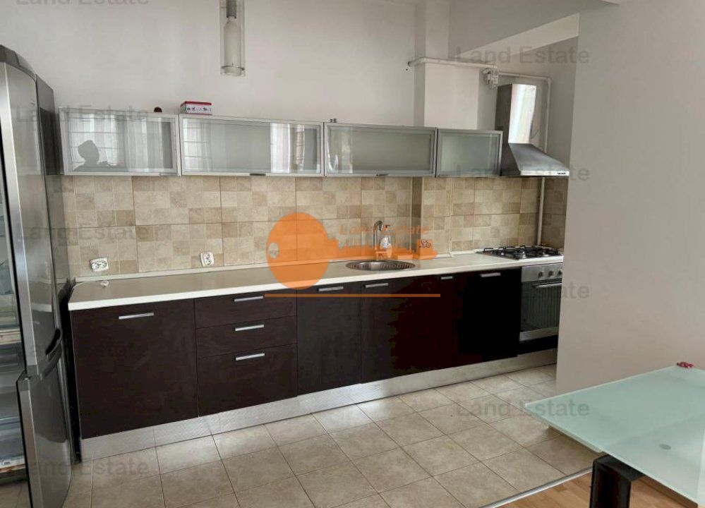 3 camere Ion Mihalache-Loc parcare ( 2008 ) - Poză 9