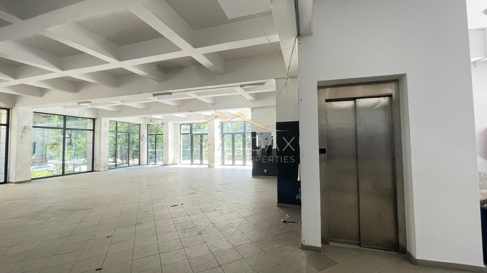 Centru comercial  Premiun / 2960mp // Giurgiu - Poză 17
