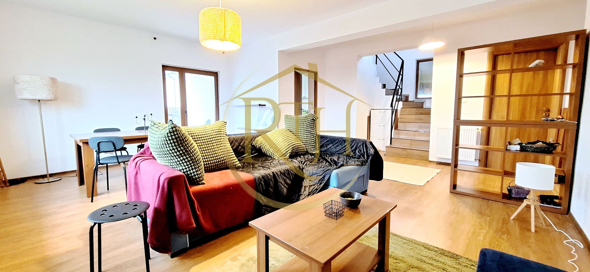 Oferim spre inchiriere, Casa Individuala, 5 camere, garaj, livada, Giroc - Poză 4