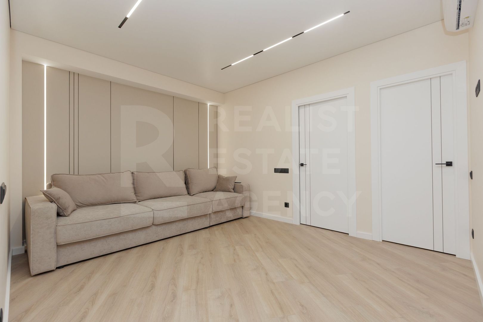 Vânzare apartament 2 camere,strada Alba Iulia, Buiucani. - Poză 5