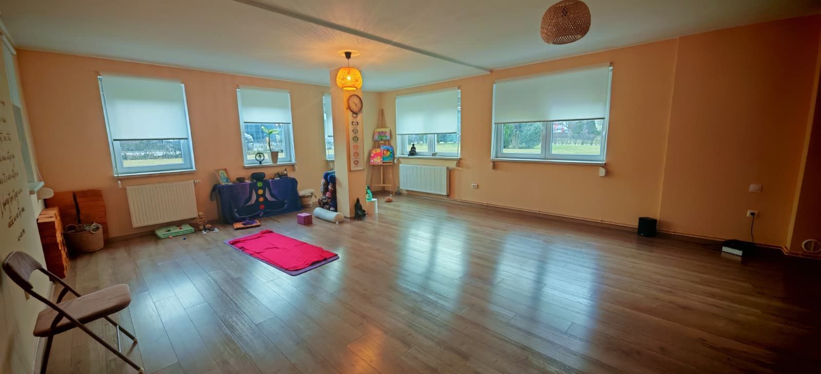 De vanzare apartament 101mp. Avantgarden, Bartolomeu - Poză 3