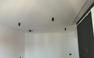 Vând apartament deosebit, zonă ultracentrală, renovat deosebit - Poză 8