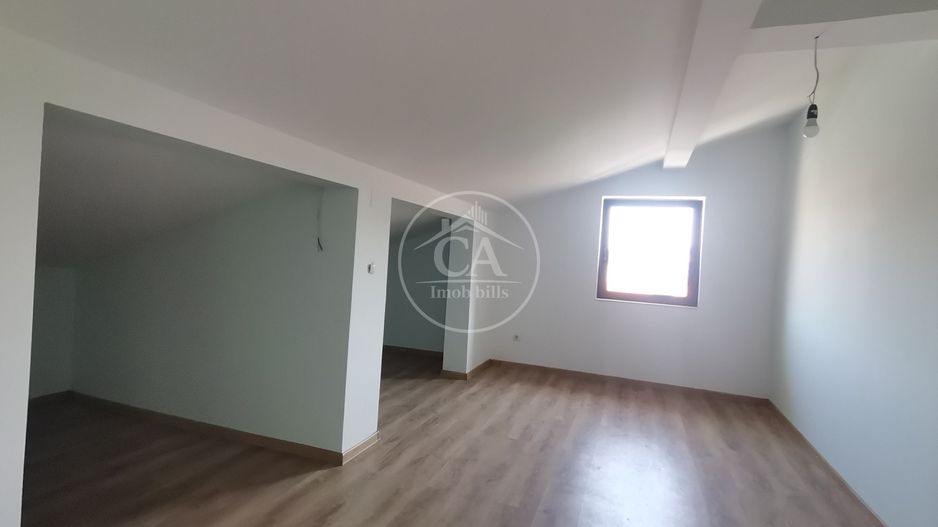 Casa de închiriat cu 7 camere în zona Dimitrie Cantemir, Oradea - Poză 21