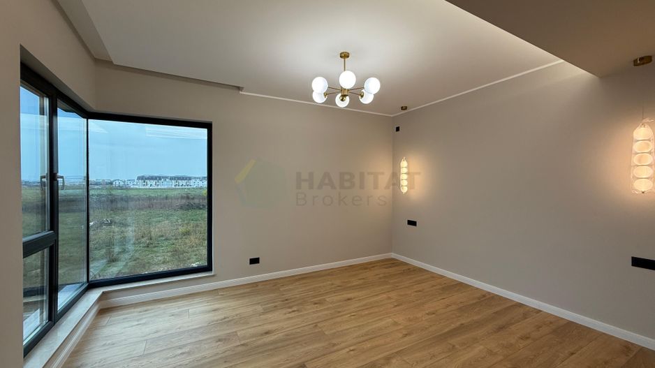 Vila individuala 5 camere Tunari 1 Decembrie - Poză 41