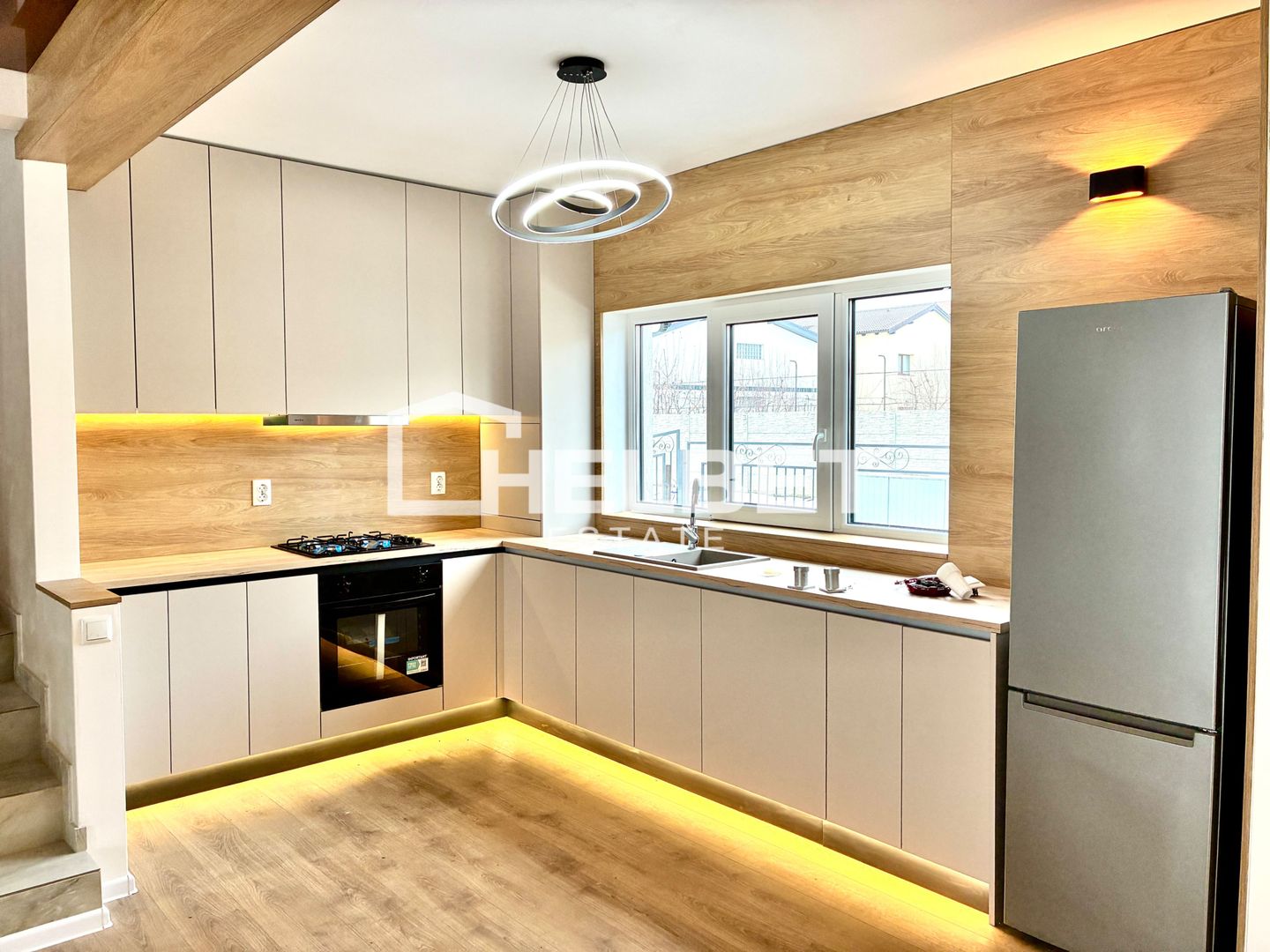 Casă/Duplex/Sânpetru/Curte - Poză 7