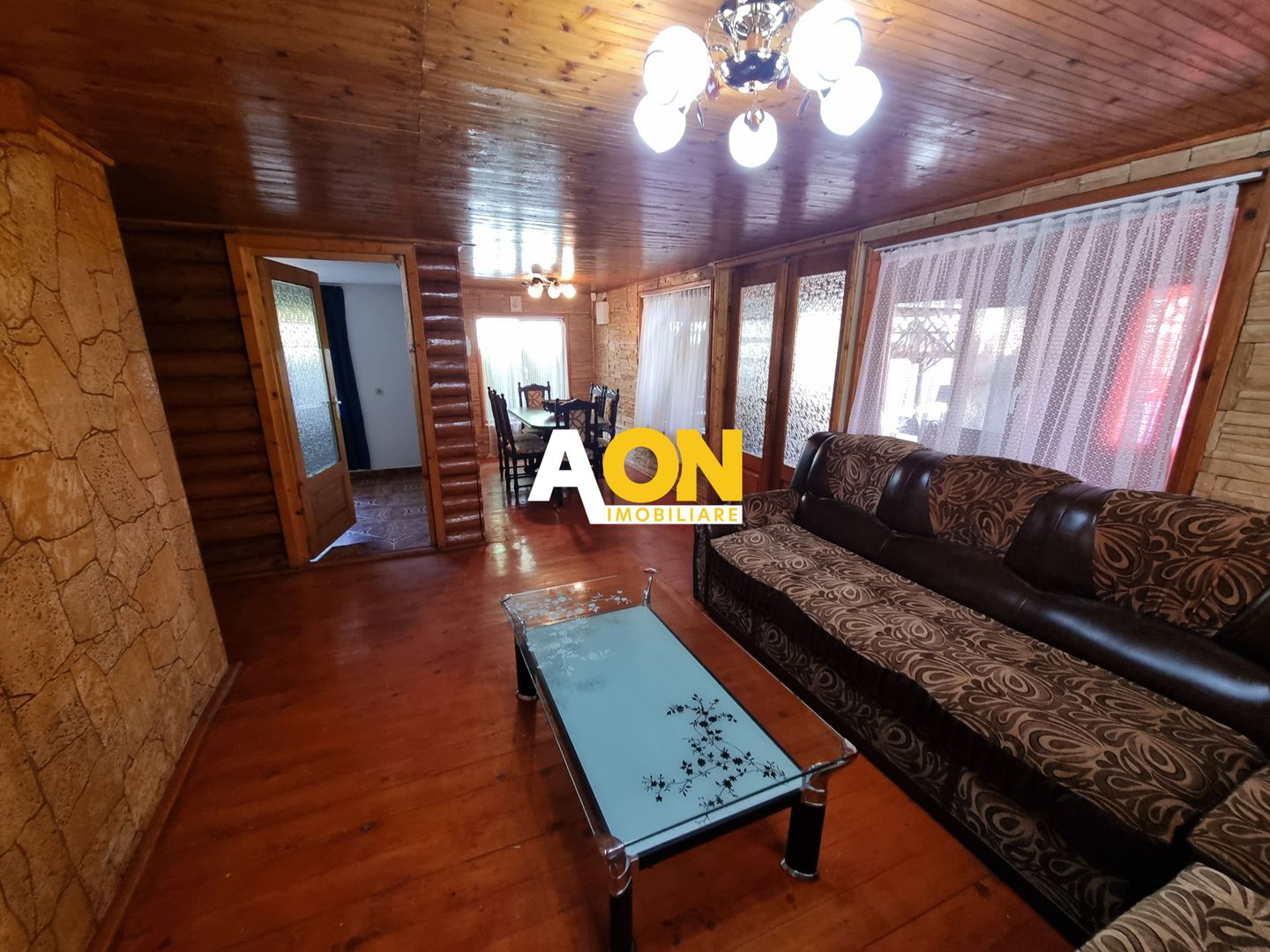 De vanzare casa P+M in stil rustic, 312 mp teren, Barabant - Poză 4