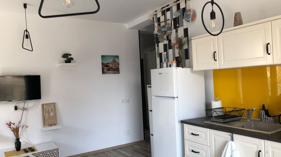 Ap 2 camere, loc privat de parcare inclus în preț, Mamaia Nord - Poză 11