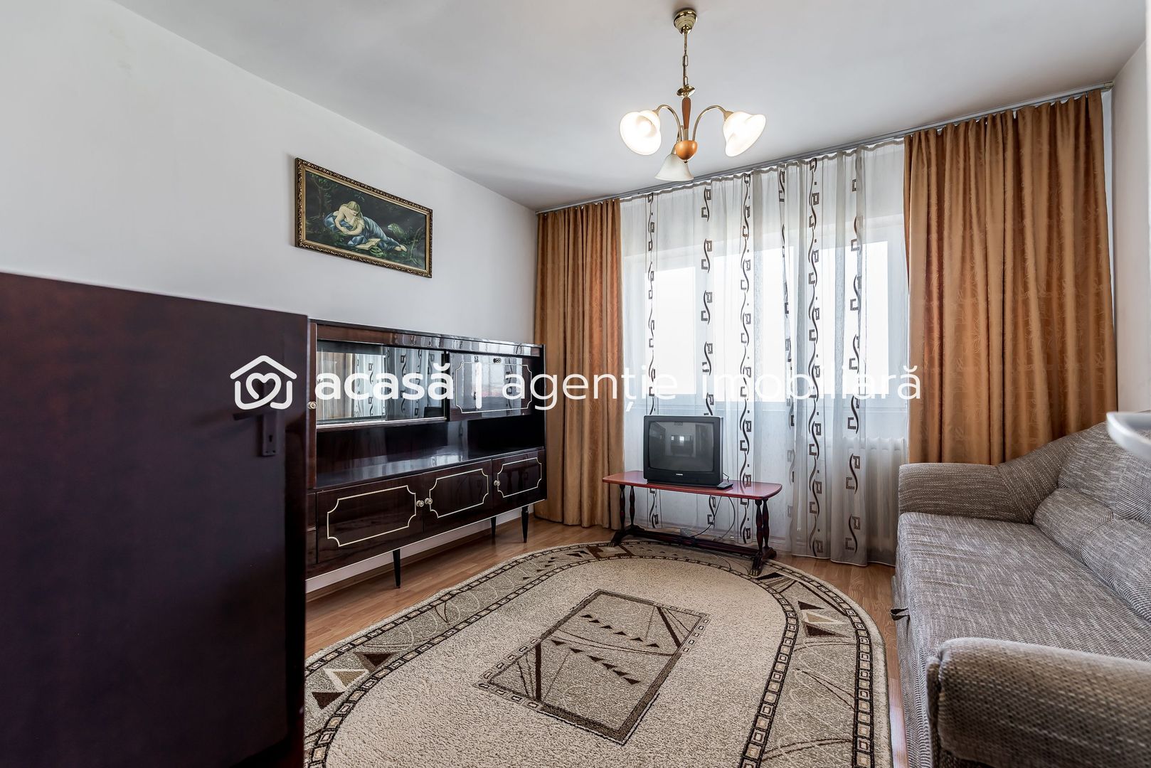 Apartament cu 3 camere în Podgoria Arad, vedere frumoasă, 2 balcoane - Poză 4