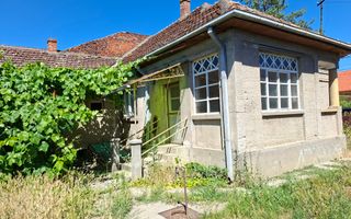 BRASADAS vinde casa 3 cam cu teren 5 ari in 14 Mai. - Poză 2