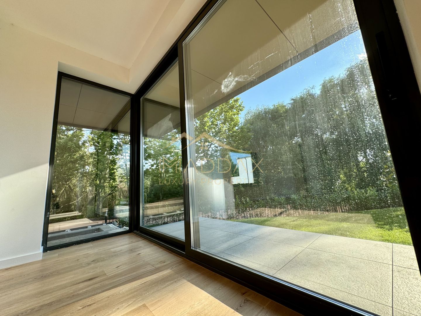 Vila cu 5 camere  *366mp* / Curte privată + piscina*315mp*/ Pipera - Lake View - Poză 32