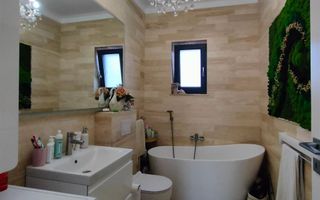 Apartament  3 camere in bloc nou cu parcare privata in zona centrala - Poză 2