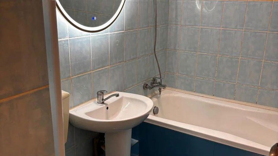 AP. 2 CAMERE- APARATORII PATRIEI, CENTRALA, PARCARE, METROU 7 MIN - Poză 12