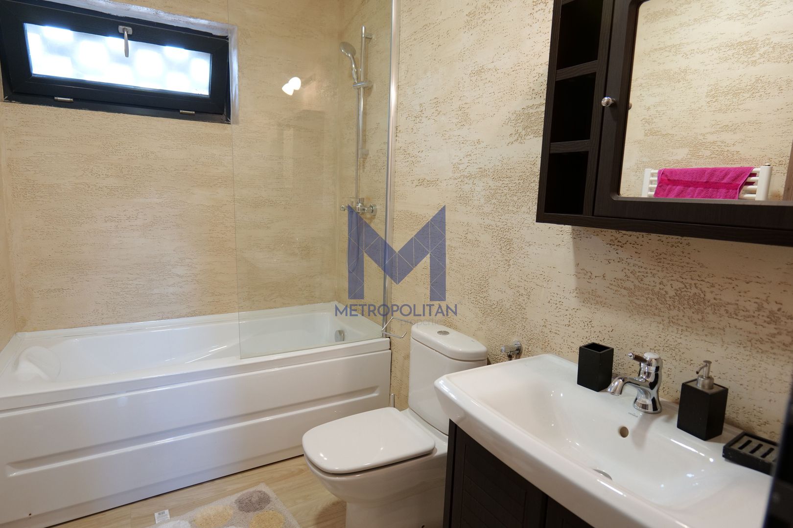 Casă/ Vilă de închiriat deosebit de atractivă - Poză 12