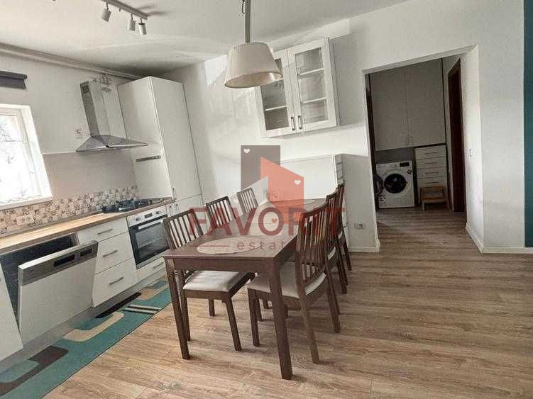 Curte proprie. Zona linistita . Mobilat si utilat - Poză 3