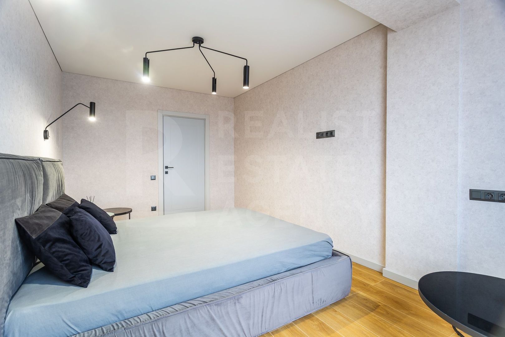 Vânzare, apartament, 2 camerem str. Alecu Russo, Rîșcani - Poză 18