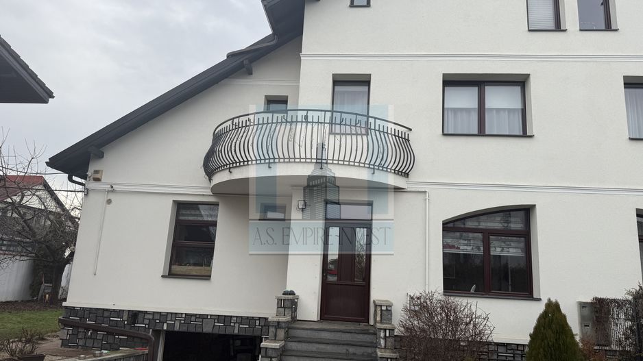 COMISION 0% Casa/Villa 9 camere, singur in curte-zona Tractorul/Brasov - Poză 1