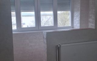 🏡 De închiriat 3 camere, Port, 3.200 RON\luna - Poză 2