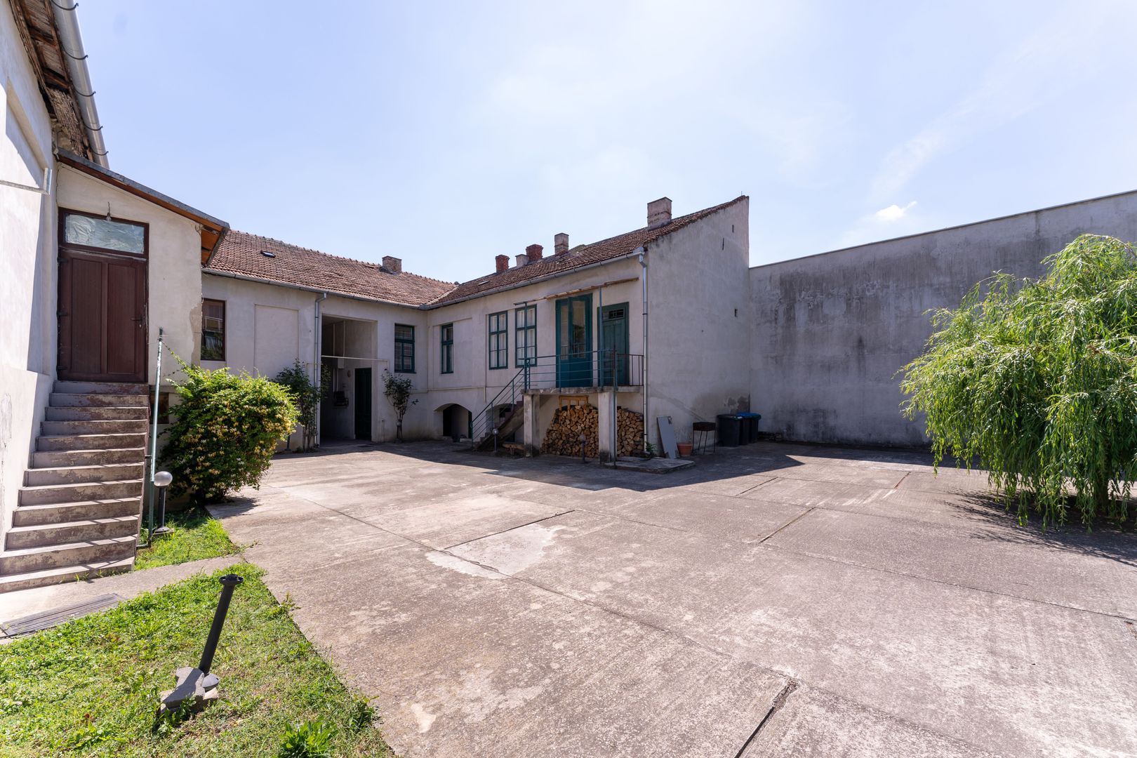 Clădire cu 11 apartamente situată ultracentral - Poză 13