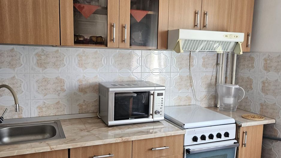 Parcul Trandafirilor, garsoniera in bloc de apartamente, loc parcare - Poză 6