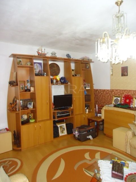 Casă / Vilă cu 6 camere de vânzare în zona Marasti - Poză 3