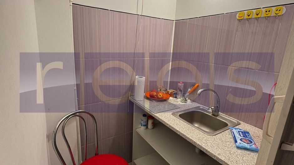 VANZARE GARSONIERA 14MP METROU DRISTOR BLOC NOU PARTER - Poză 5