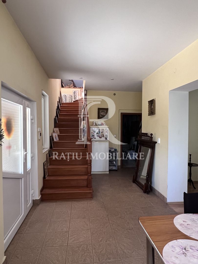 Casă cu 4 camere de vânzare | Parcelă de 700 mp | Sântandrei | Bihor - Poză 7