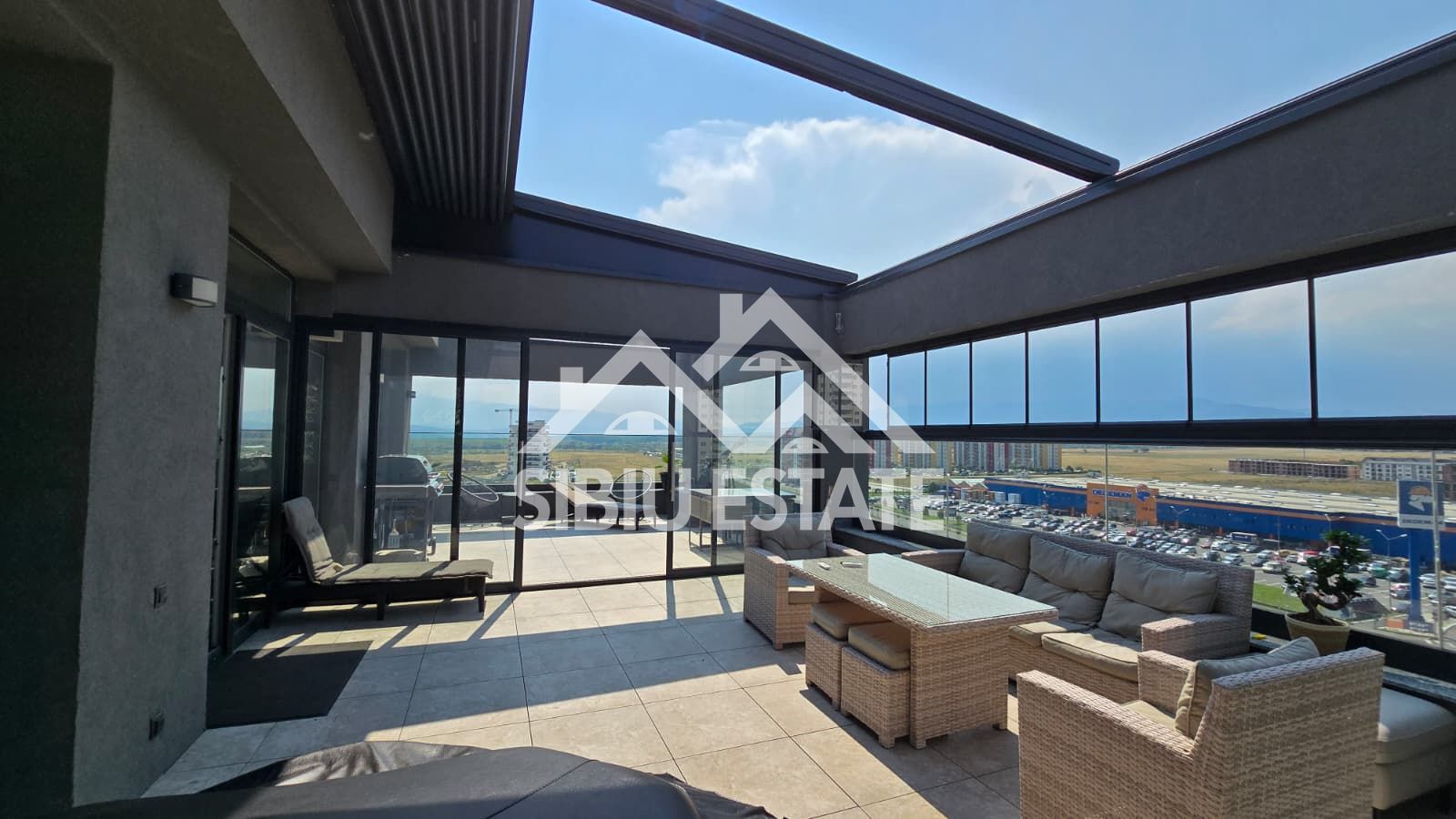 Penthouse exclusivist, terasă ,parcare subterană, Doamna Stanca - Poză 12