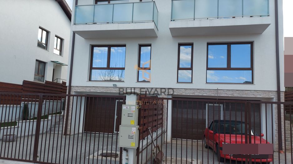 Casa de tip duplex cu teren de 265 mp in Dambul Rotund! - Poză 1