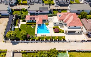 Vila Exclusivistă Domnești - Poză 9