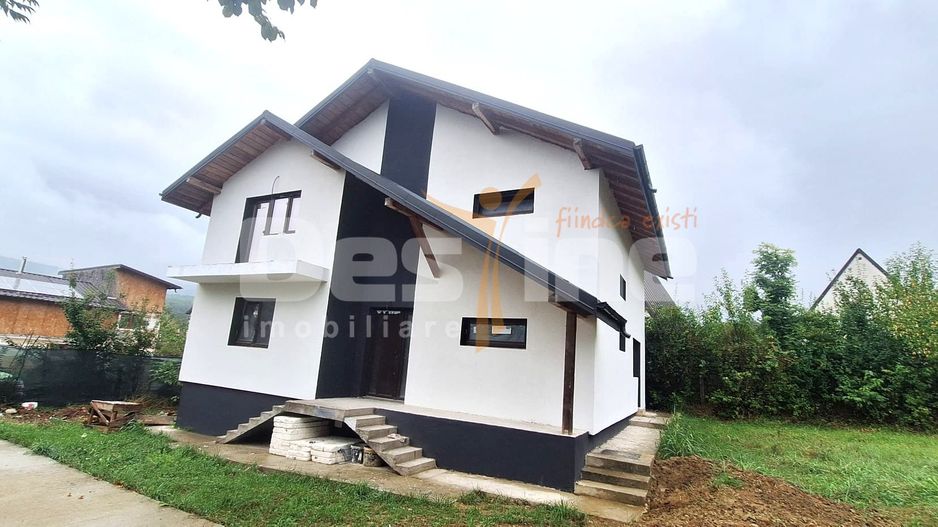 BARNOVA - Casă individuală P+M+POD, 145 mp + 789 mp teren - Poză 1