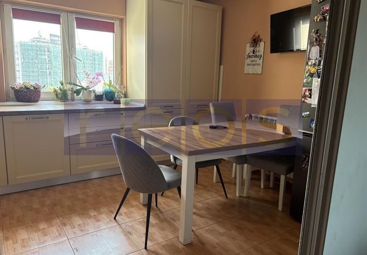 VANZARE 4 CAMERE DECOMANDAT PARCARE CALEA  VITAN - Poză 7