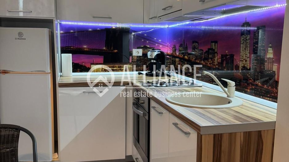 Lux și Confort la Malul Mării: Apartament cu 2 Camere,  Mamaia - Poză 3