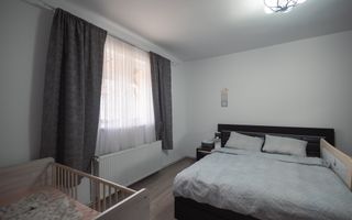 Casă 4 camere I 135 mp I Renovată I Curte 505 mp I Cristian - Poză 11