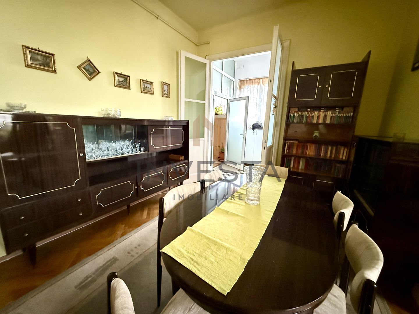 Apartament Central cu 3 Camere, Etaj 1, Ideal Locuinta sau Investitie - Poză 4